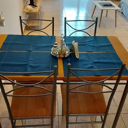 Johny Clara House Διαμέρισμα *